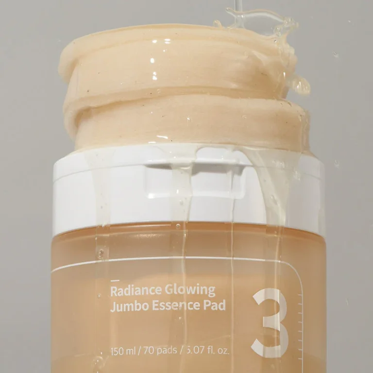 Numbuzin – No.3 Radiance Glowing Jumbo Essence 70 Pads